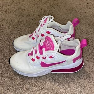 Nike Air Max 270 Reacts